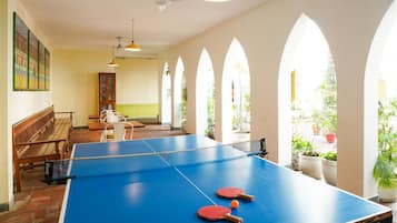 Área de juegos infantiles techada