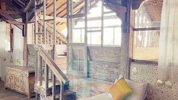 Presidential Suite | 1 bedroom, premium bedding, minibar, in-room safe