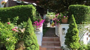 Literie de qualité supérieure, bureau, lits pliants/supplémentaires