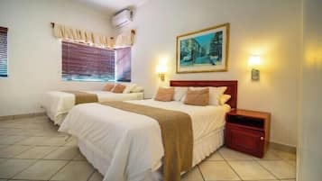 Décoration personnalisée, bureau, fer et planche à repasser