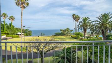 Studio (Clean Type) | 2 bedrooms, free WiFi