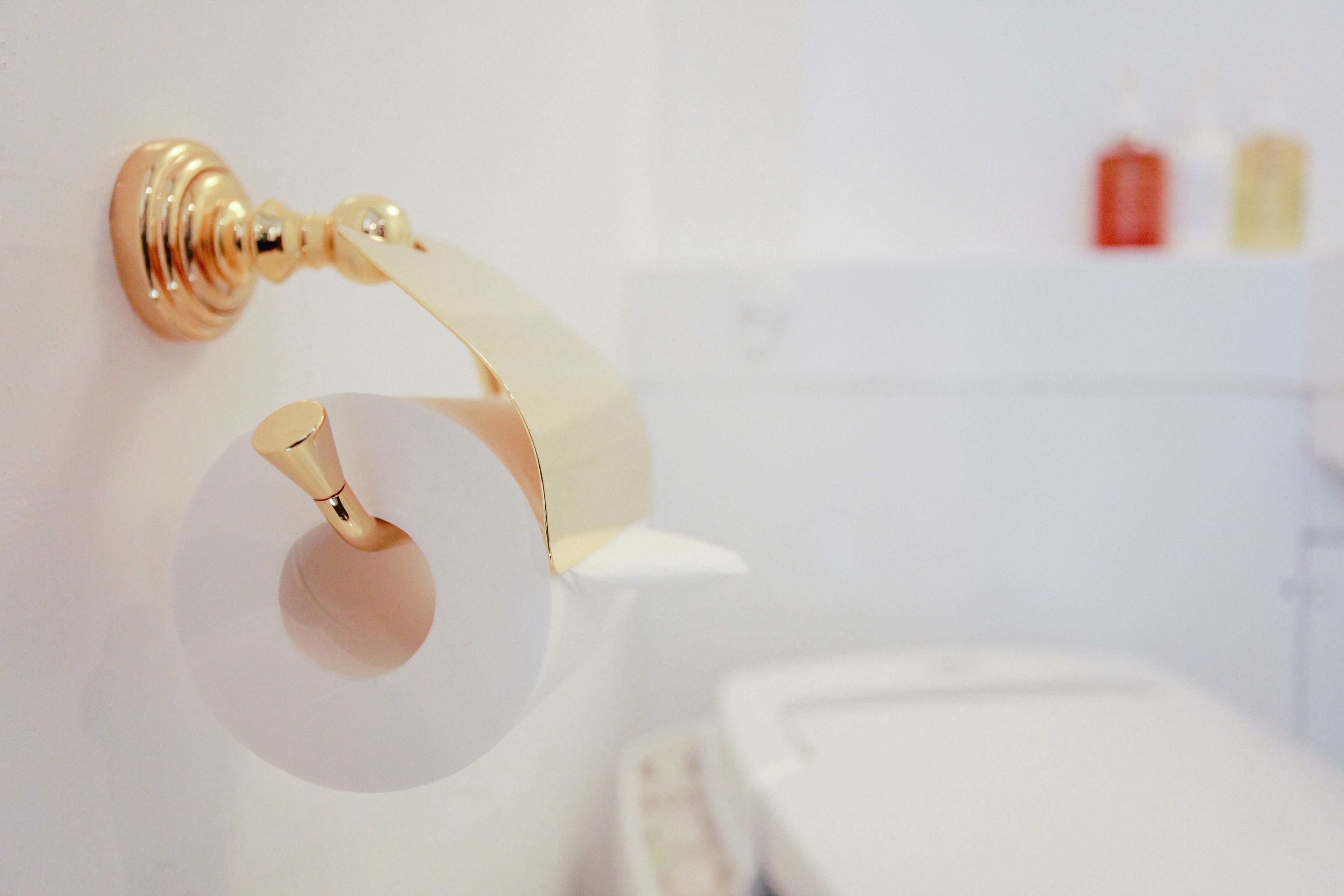 standard double room, non smoking | bathroom | combined shower/bathtub, free toiletries, hair dryer, slippers