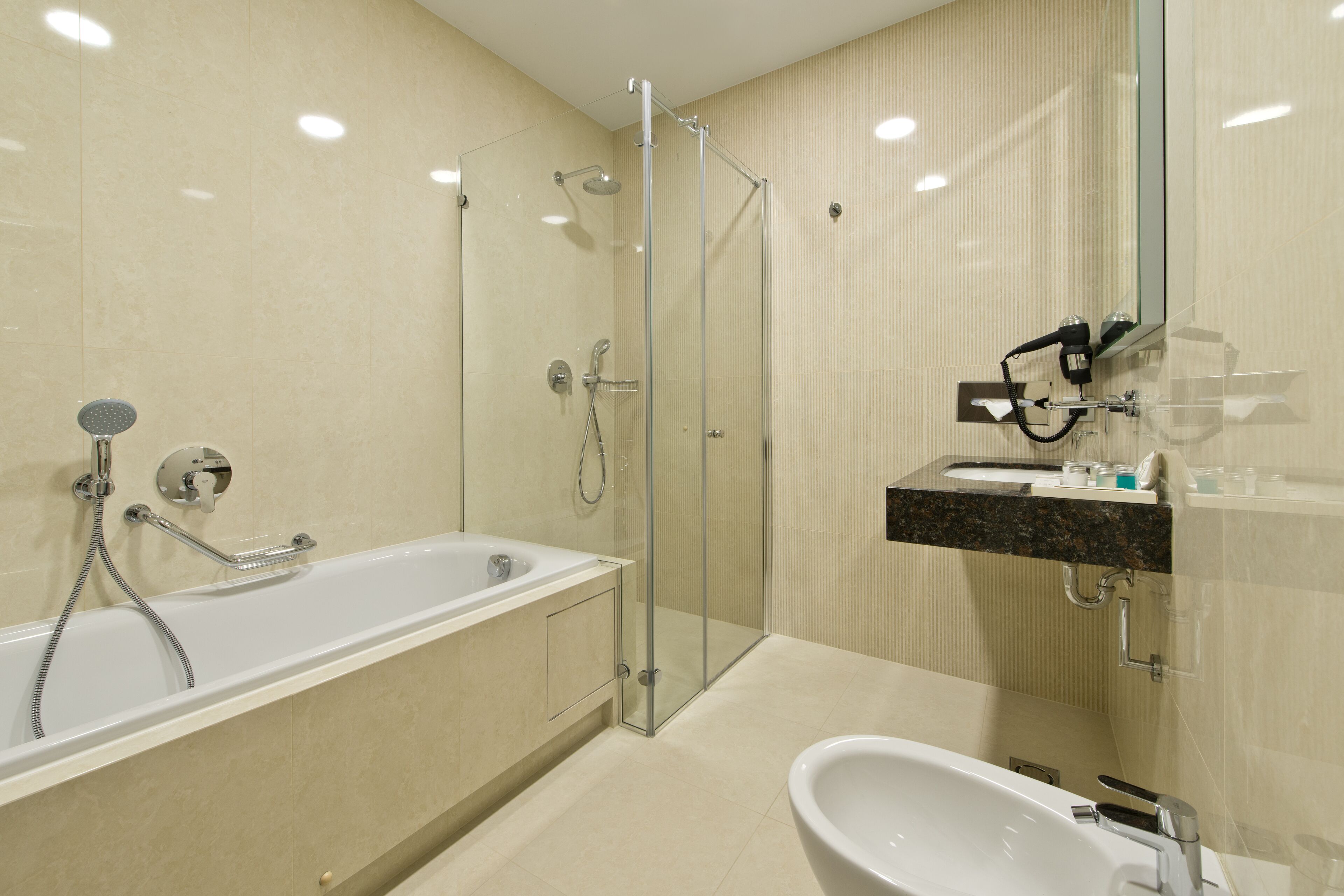 superior double or twin room, balcony | bathroom | free toiletries, hair dryer, slippers, towels