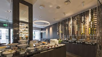 Daily buffet breakfast (EUR 17 per person)