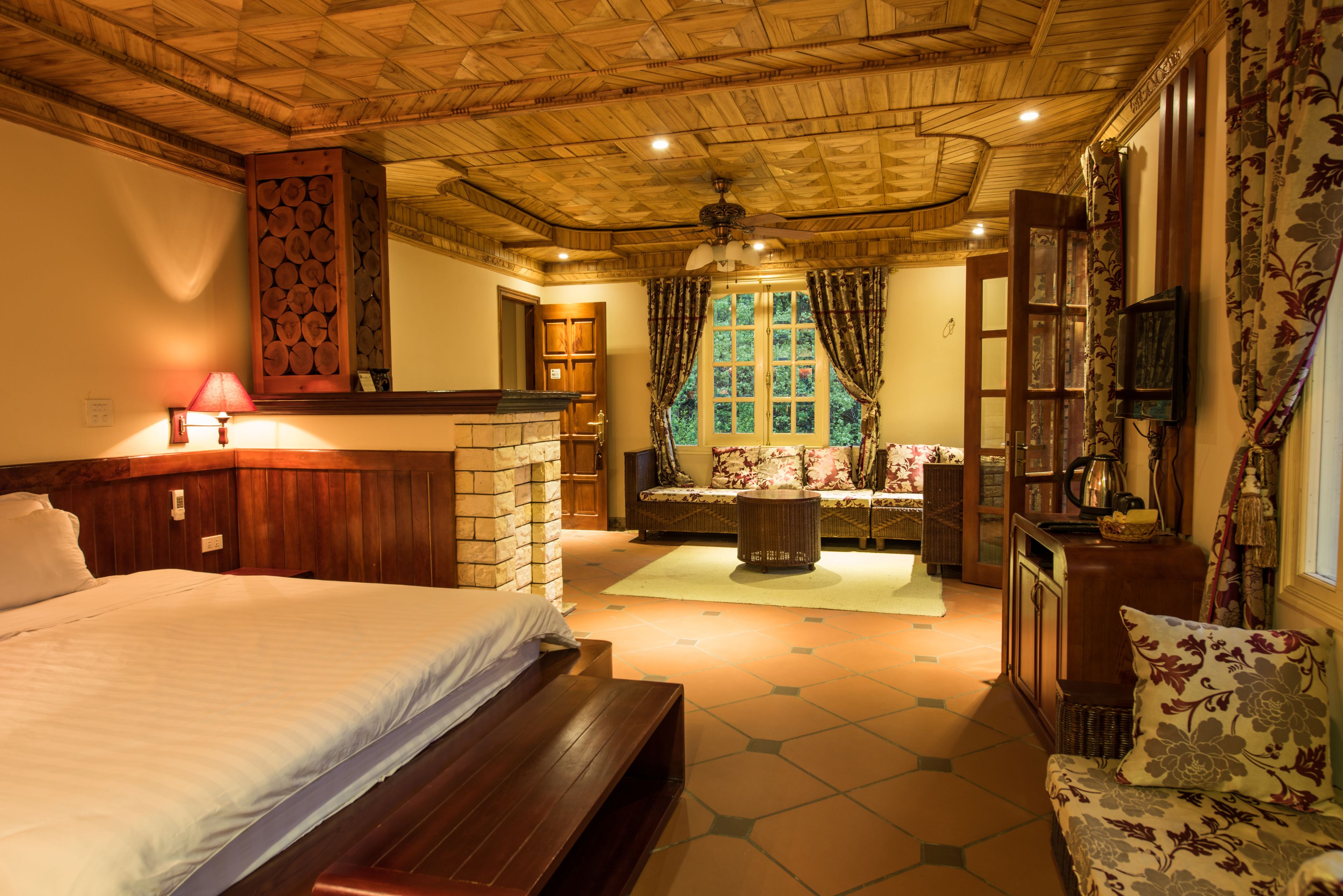 family suite, 2 bedrooms, mountain view | memory-foam beds, minibar, in-room safe, desk