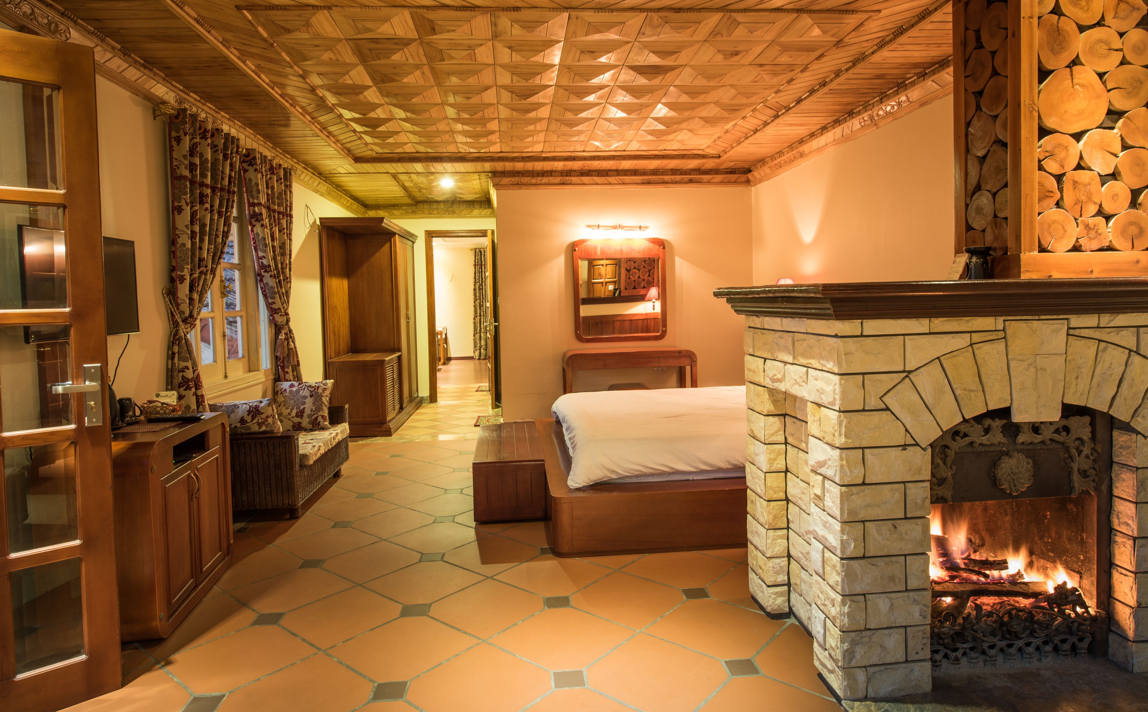 family suite, 2 bedrooms, mountain view | memory-foam beds, minibar, in-room safe, desk