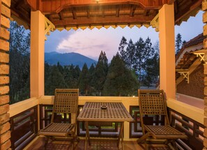Family Suite, 2 Bedrooms, Mountain View