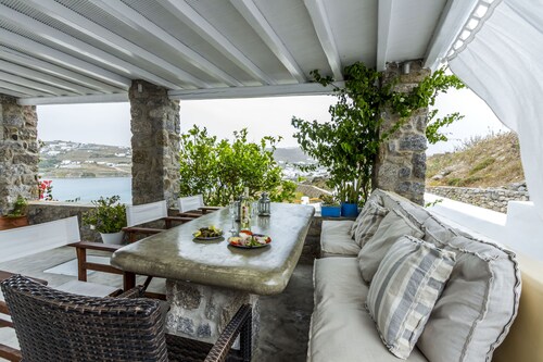 GT Suites Corfos Bay