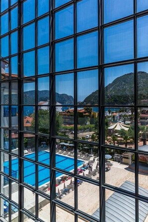 Piscine extérieure
