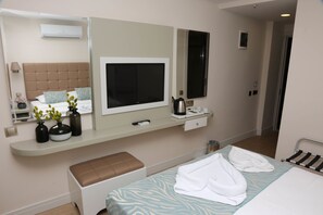 Minibar, in-room safe, soundproofing, free WiFi - Asli Boutique Hotel (Marmaris)