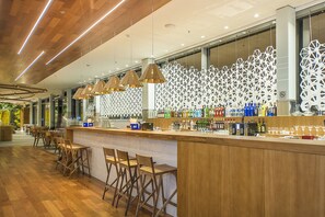 Bar (on property) -  Prodigy Santos Dumont by Wish (Rio de Janeiro)