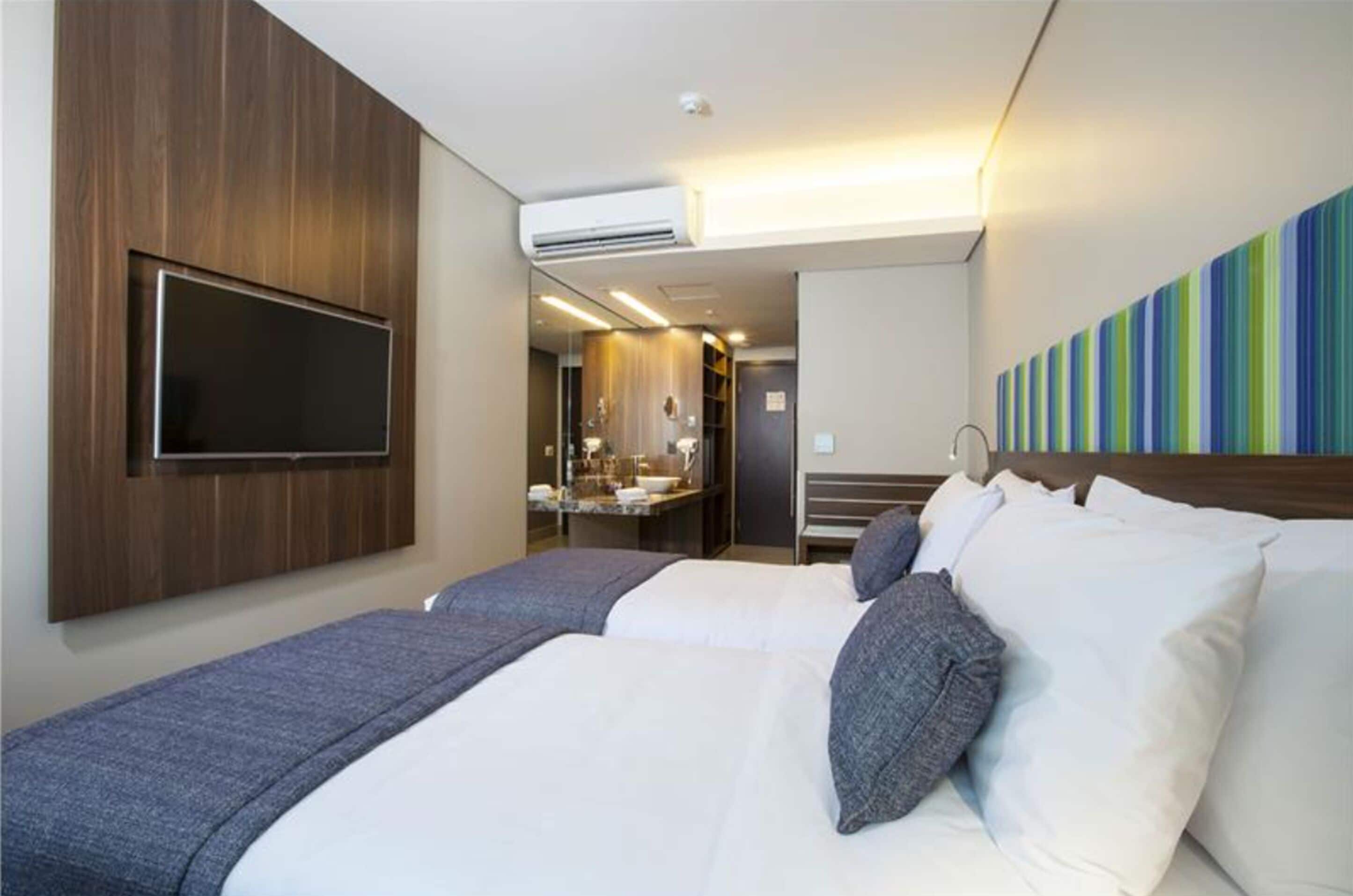 pillow-top beds, minibar, in-room safe, soundproofing