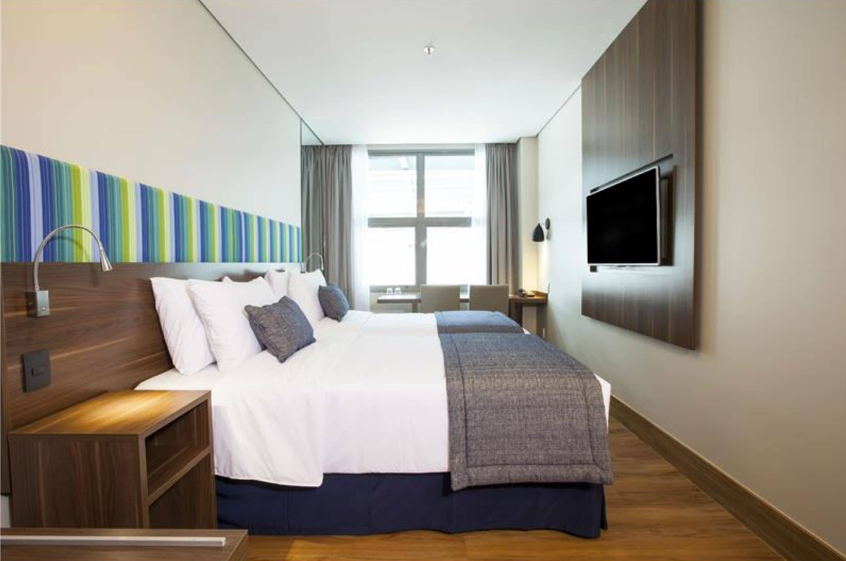 Foto - Prodigy Santos Dumont by Wish