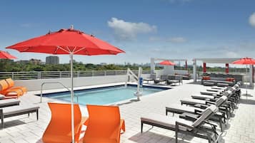 Outdoor pool, free cabanas, pool umbrellas