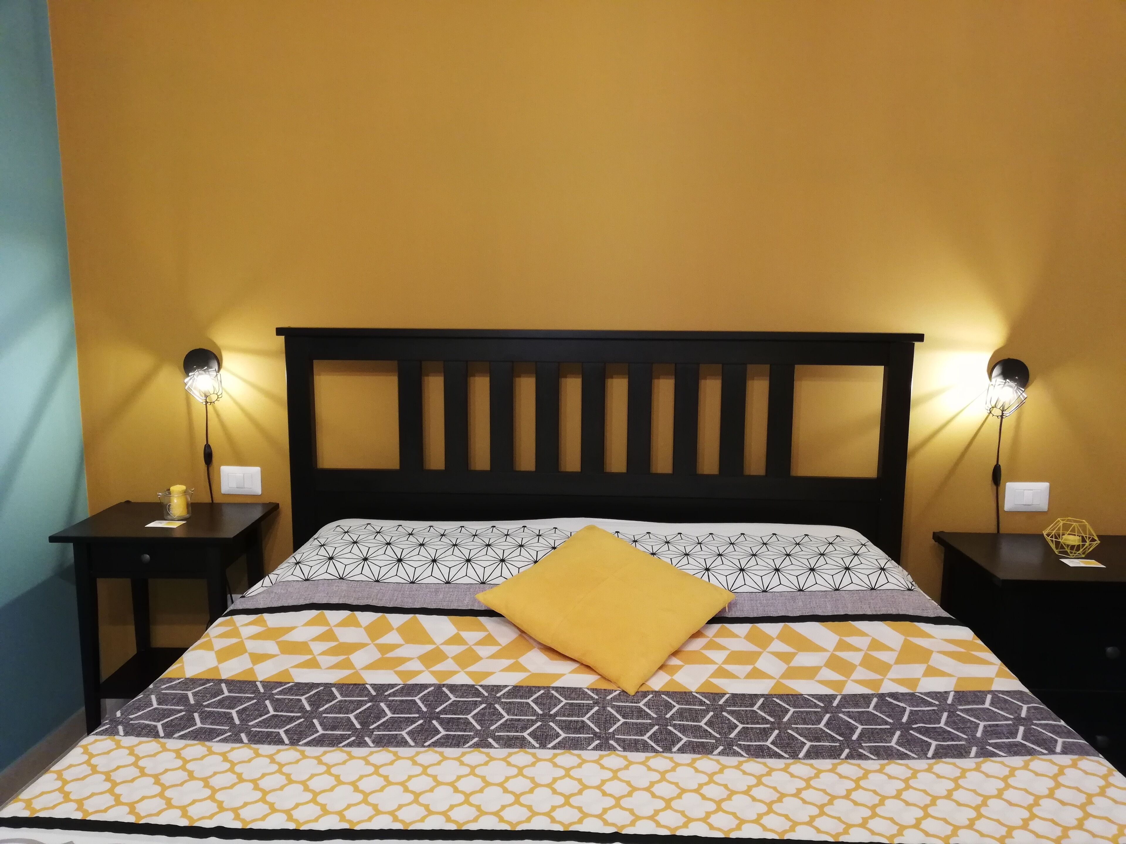 Photo - The Yellow House