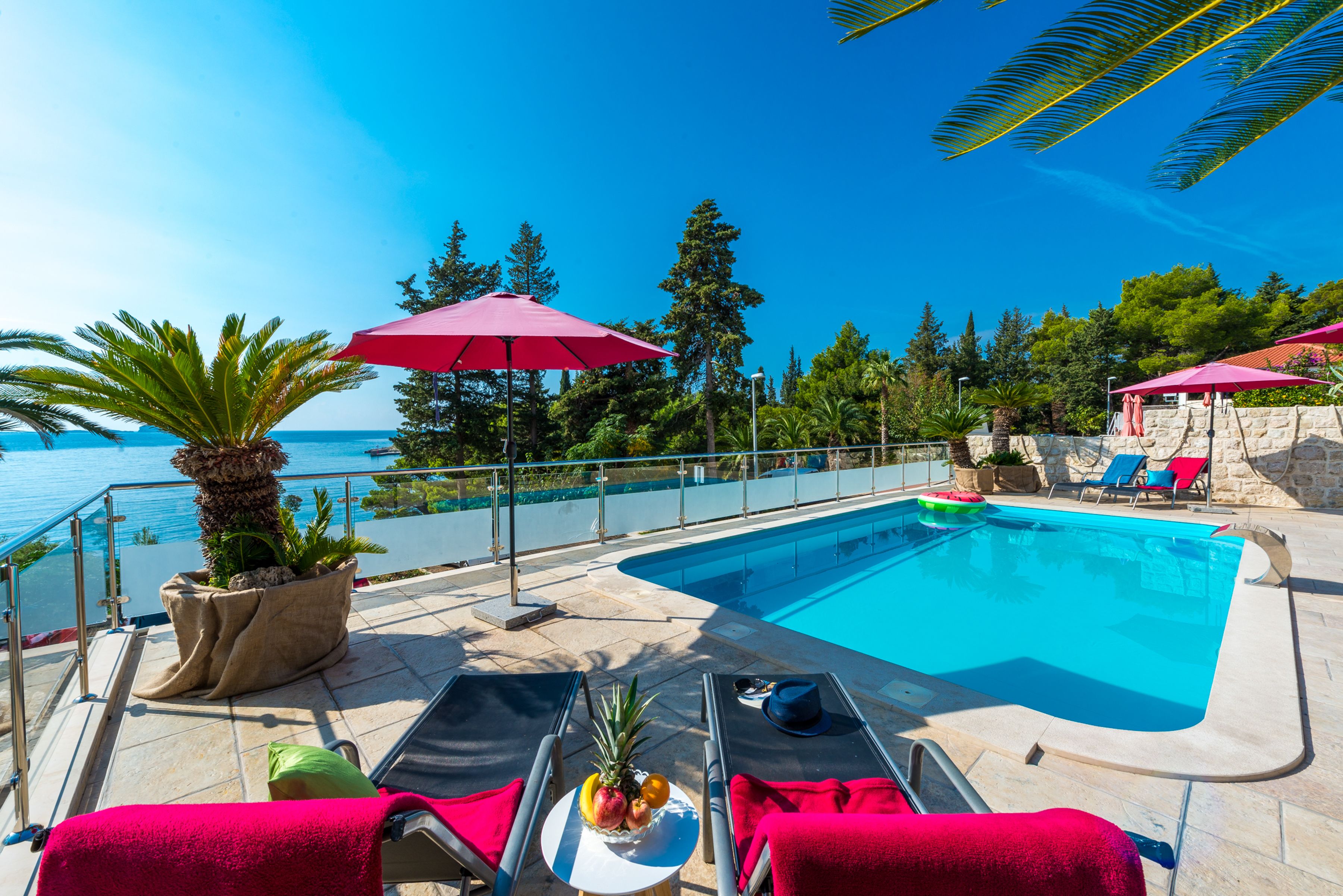 Piscina externa sazonal