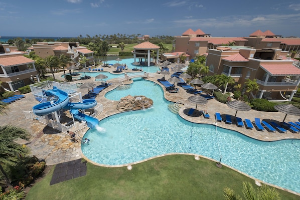 4 outdoor pools
