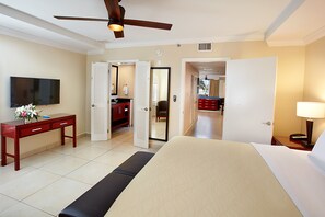 1 bedroom, in-room safe, blackout curtains, iron/ironing board - Divi Village All Inclusive Villas (Oranjestad)