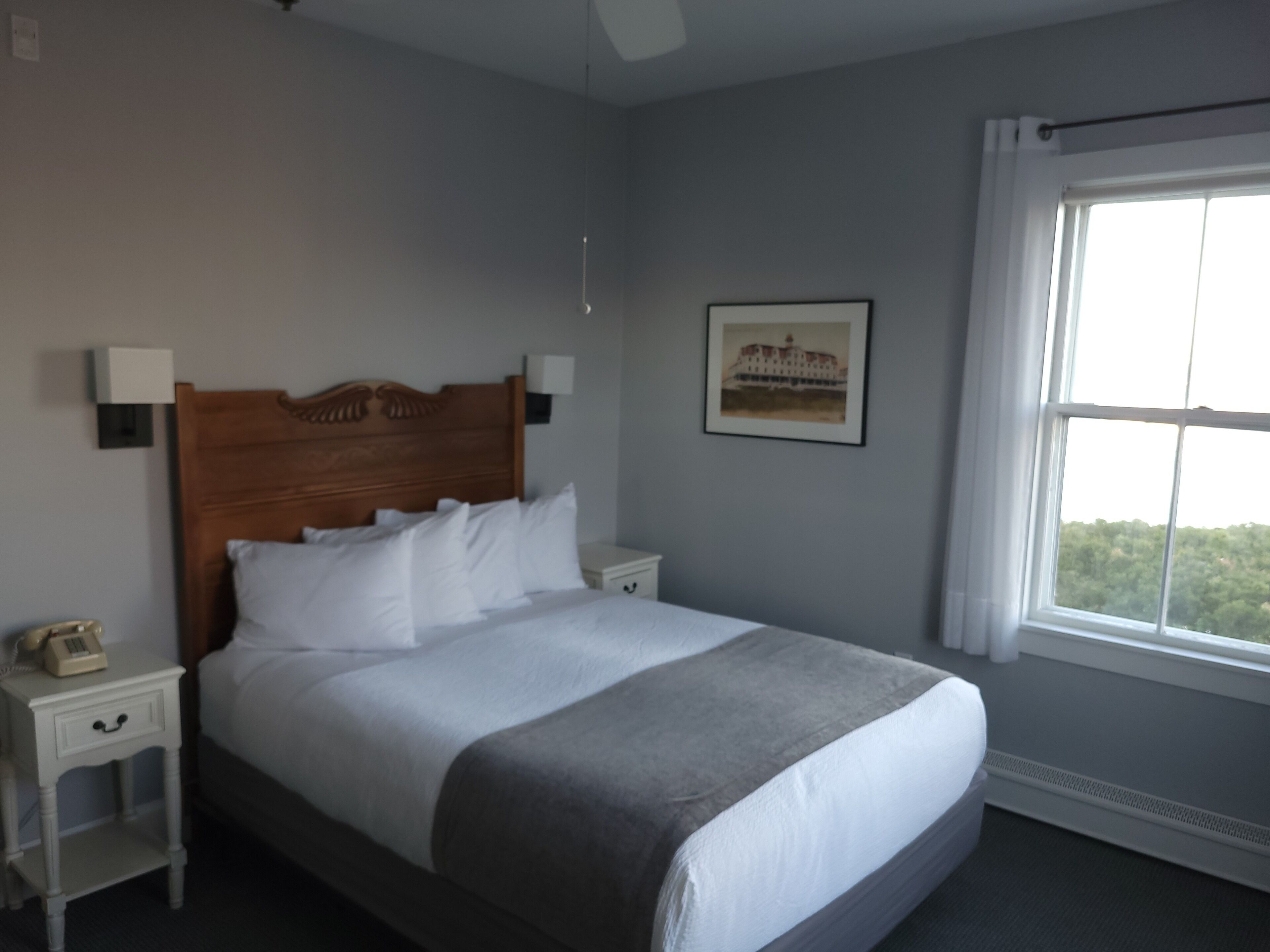 room, 1 queen bed, corner, island view | 1 bedroom, bed sheets