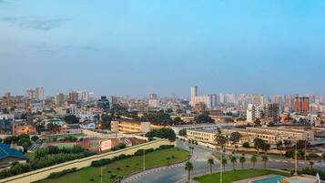 Quang cảnh thành phố