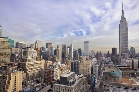 Renaissance New York Midtown Hotel - Image 13