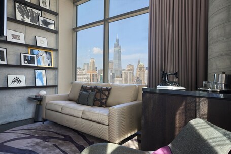 Renaissance New York Midtown Hotel - Image 34