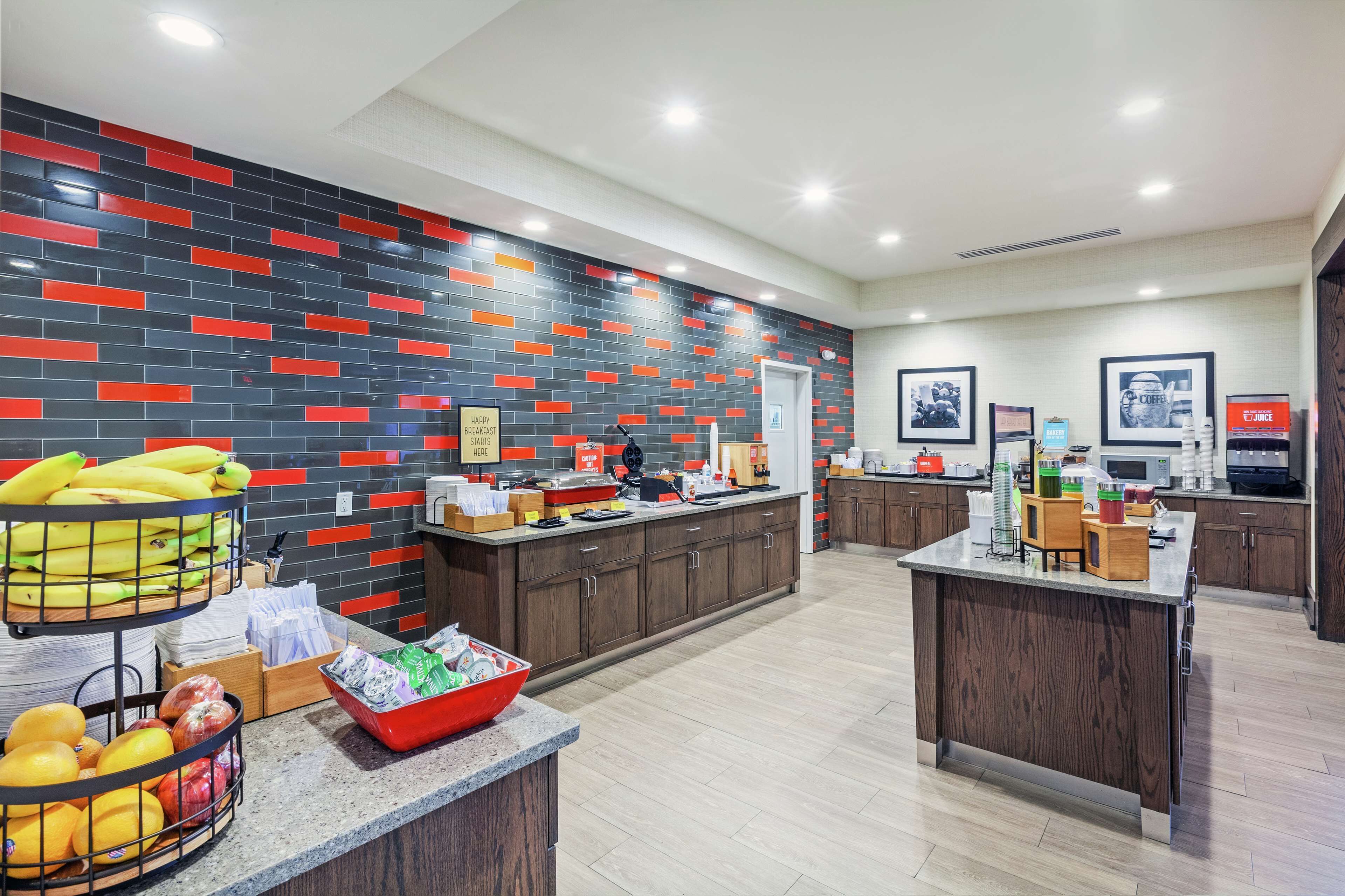 Free daily buffet breakfast