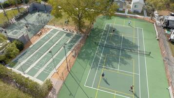 Tennis court