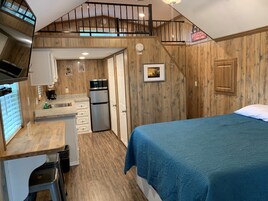 Cabin, Patio | Living area | Flat-screen TV