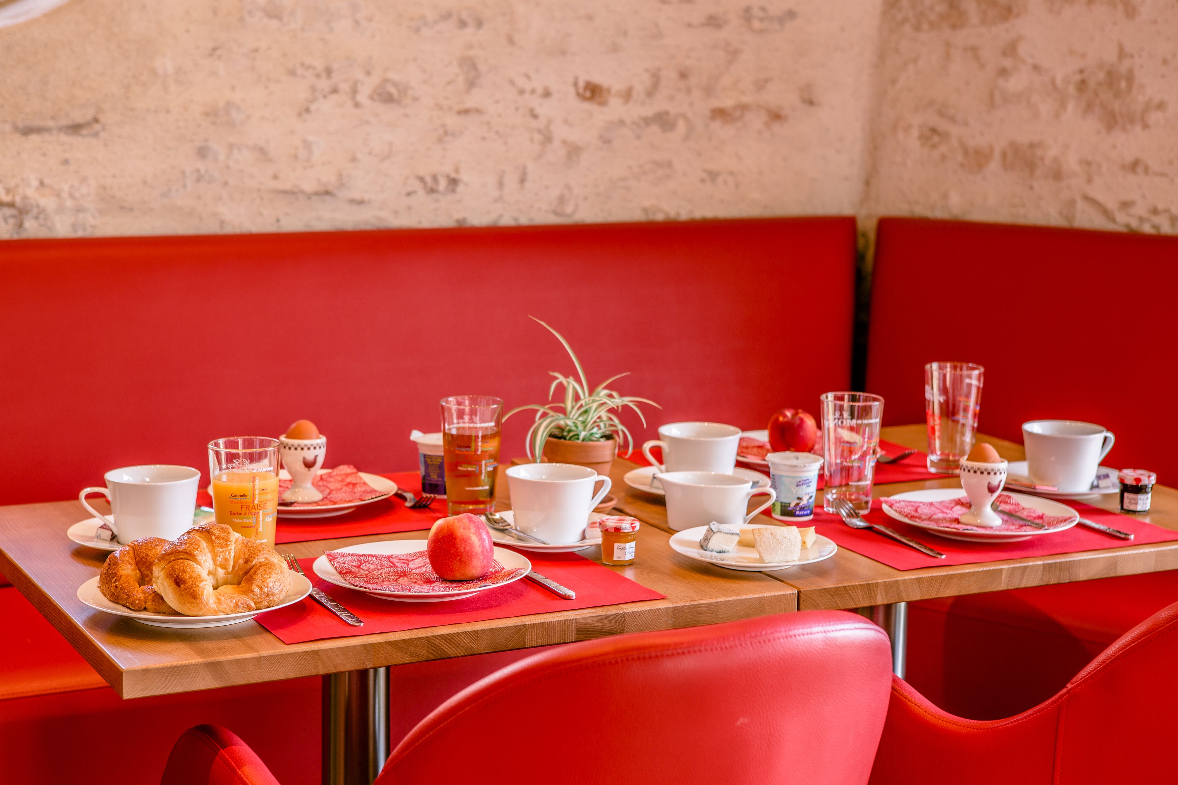 daily buffet breakfast (eur 15 per person)