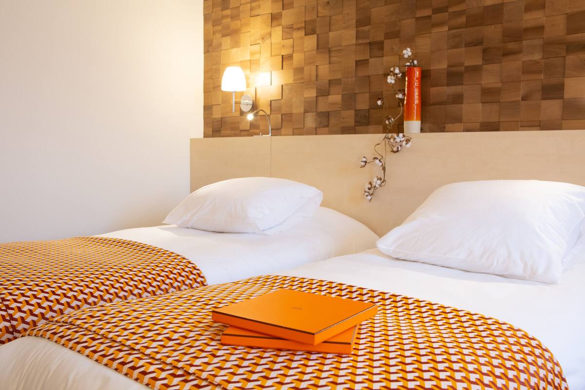 room, 2 single beds | 1 bedroom, premium bedding, minibar, in-room safe