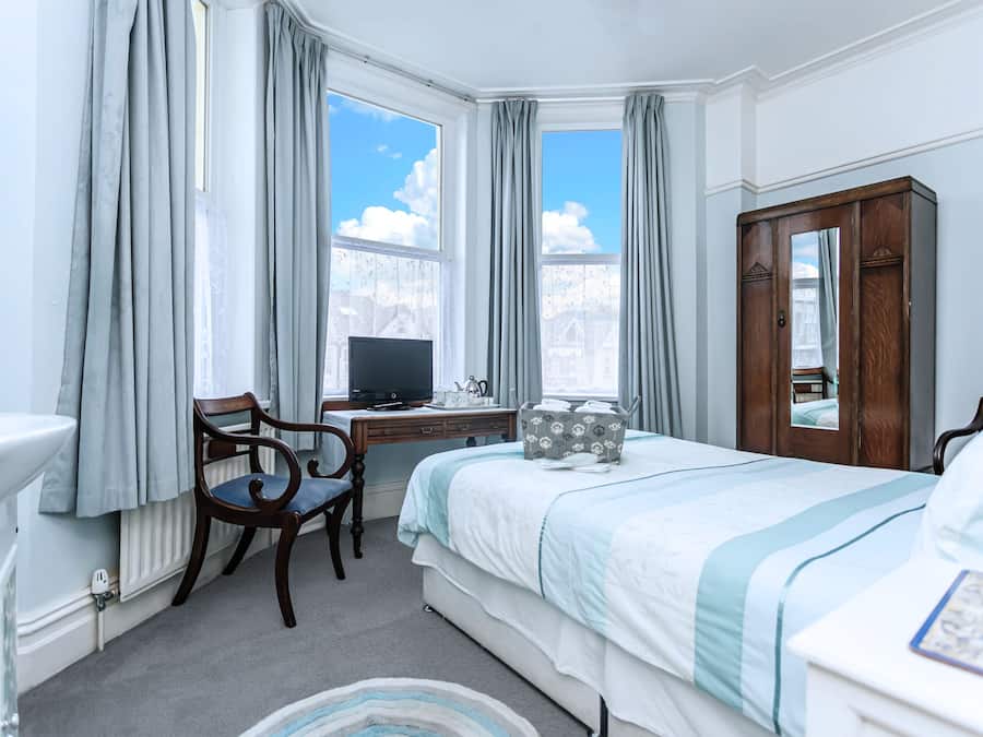 Standard-Doppelzimmer, Gemeinschaftsbad | Kostenloses WLAN, Bettwäsche