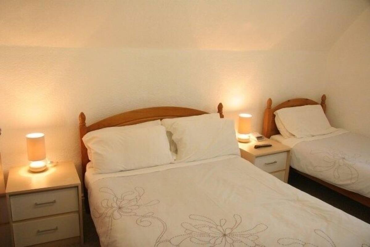 Doppia Superior, bagno in camera (Second floor) | Ferro/asse da stiro, Wi-Fi gratuito