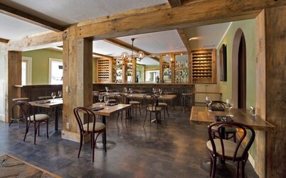 Hotel Charlotte Vacation Rentals