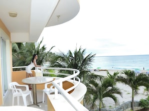 Habitación cuádruple, frente al mar | Vista desde la habitación