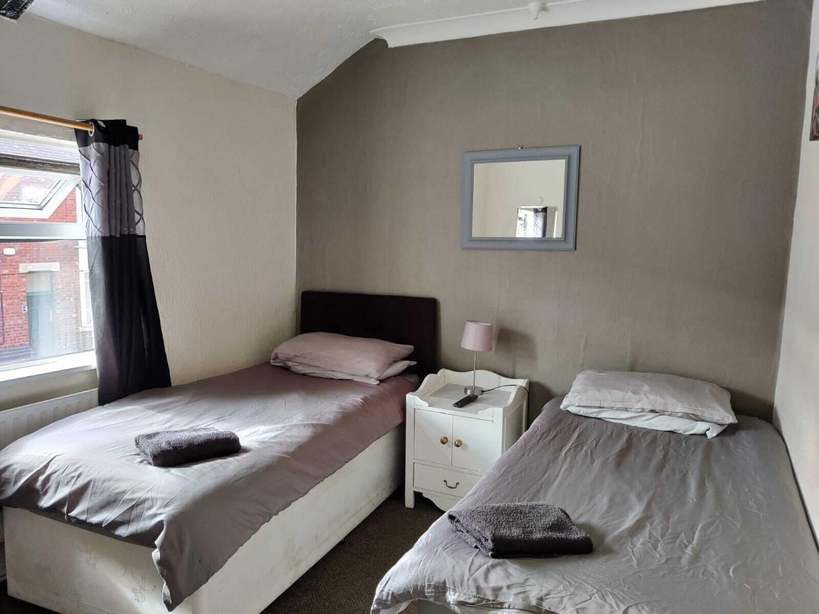 Twin Room, Shared Bathroom