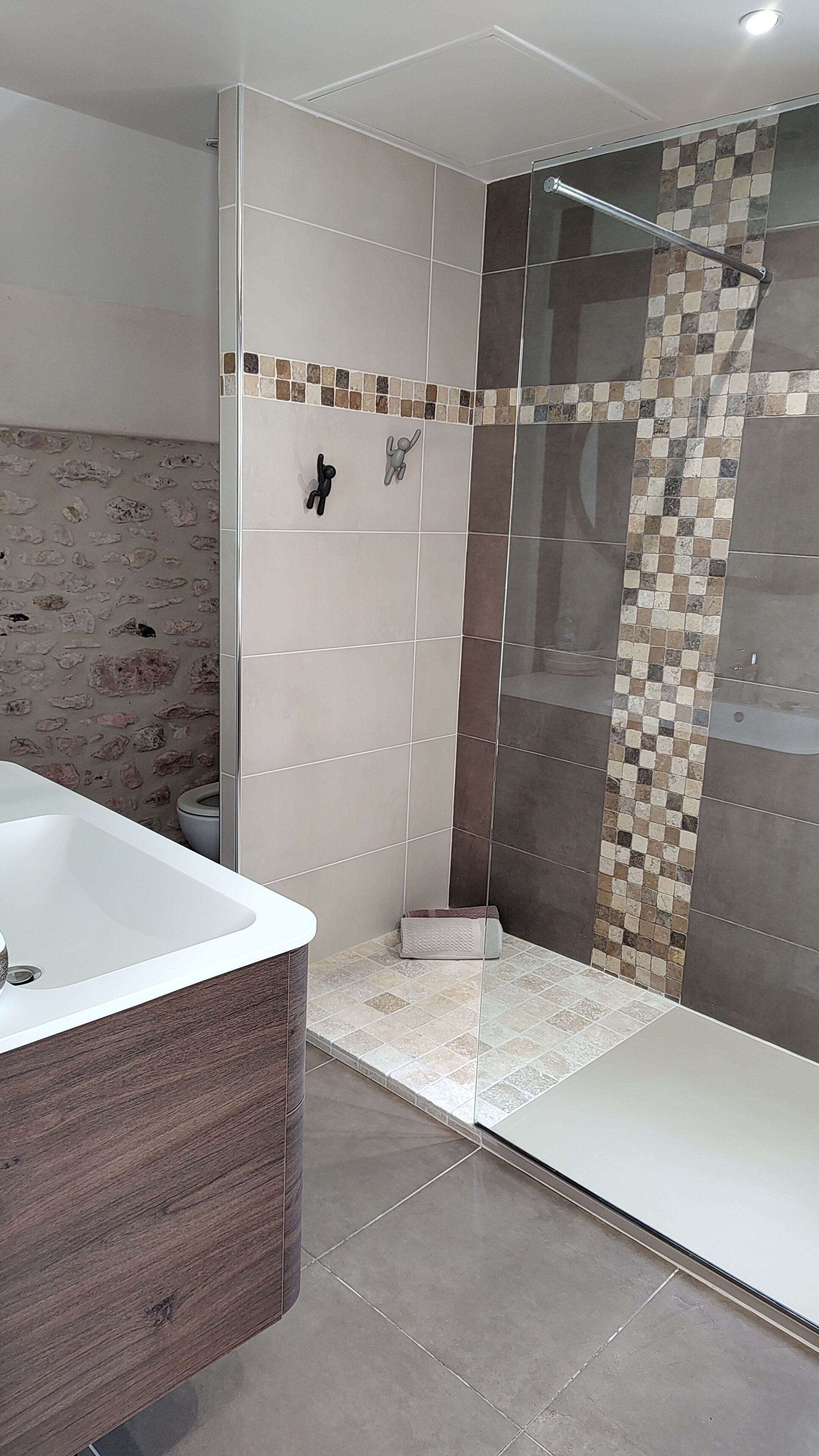 Cottage Superior | Bagno | Doccia, set di cortesia gratuito, asciugacapelli, asciugamani