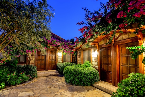 Luna Begonvil Tas Evler