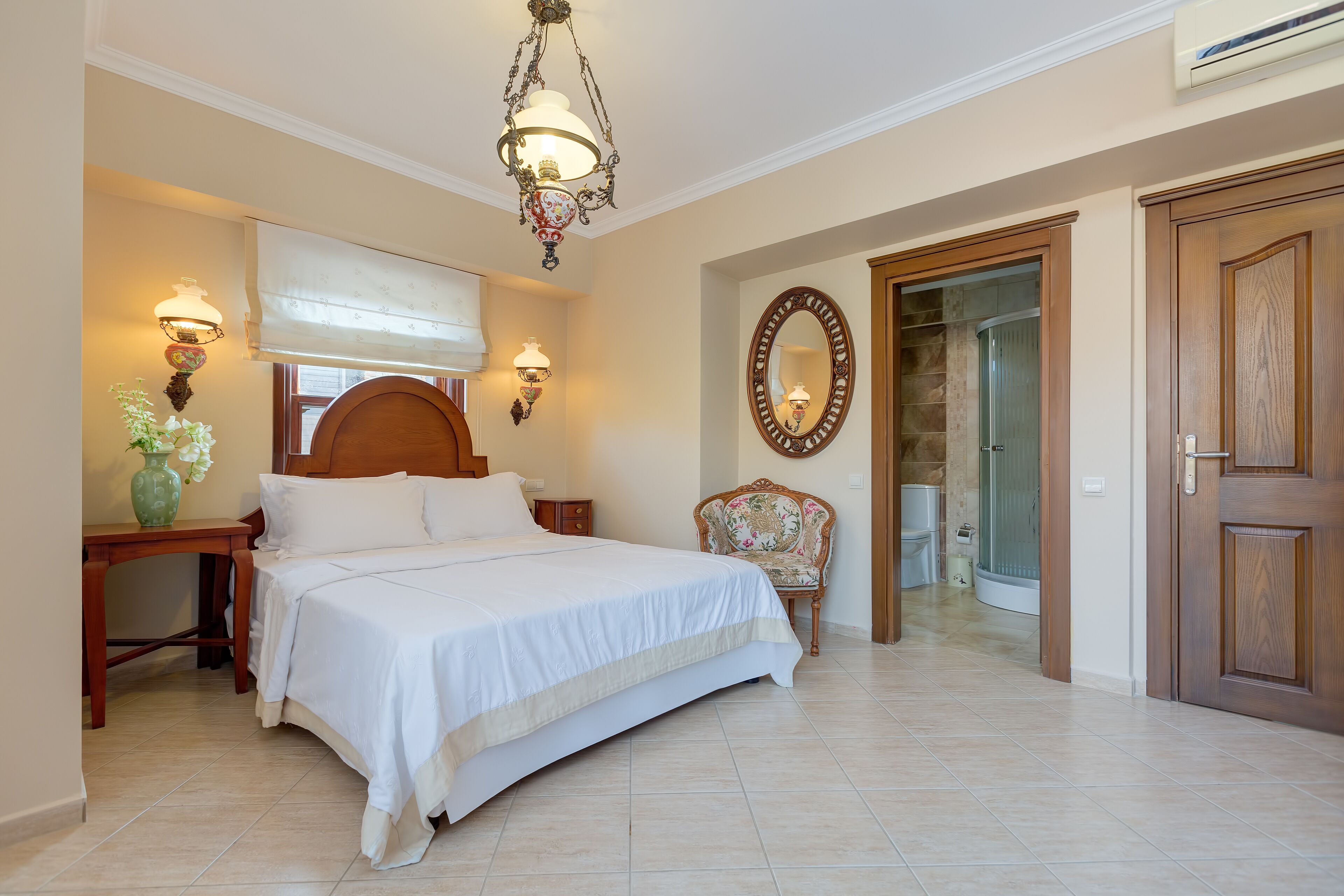 stone room  | 1 bedroom, minibar, in-room safe, desk