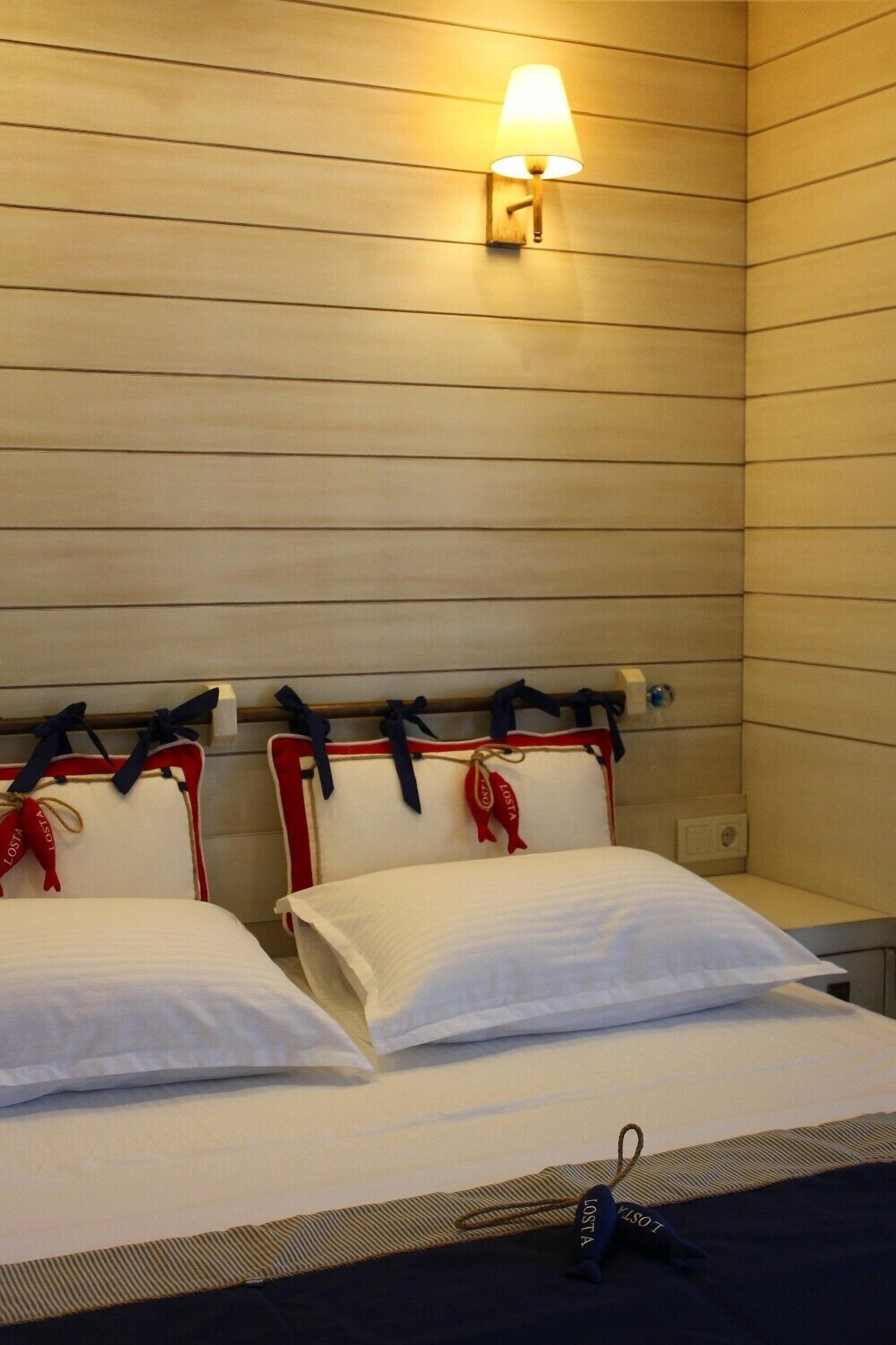 double room, sea view | minibar, in-room safe, laptop workspace, free cots/infant beds