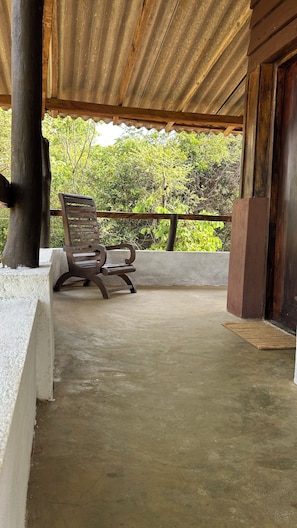 Unclassified image, 2 of 56, button - Eagles Wings Guest House (Habarana)