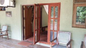 Classic Cabin, 2 Double Beds, Private Bathroom | Terrace/patio