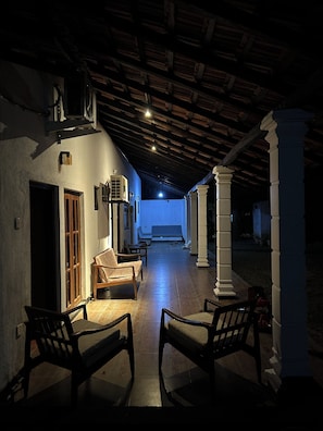 Unclassified image, 3 of 56, button - Eagles Wings Guest House (Habarana)