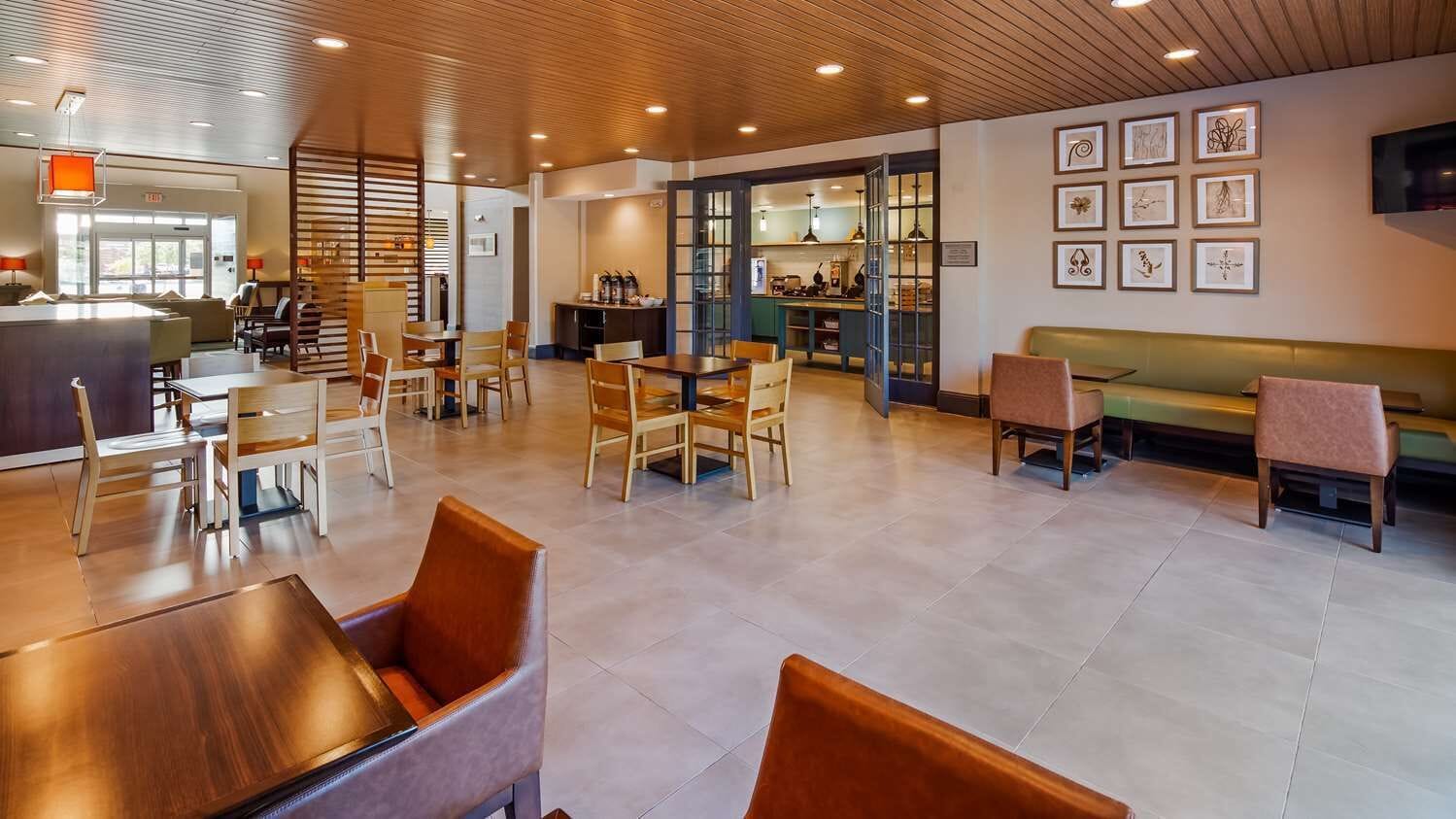 Photo - Ramada by Wyndham Houston Westchase