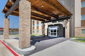 Lobby - Garner Hotel Houston Westheimer by IHG (Houston)