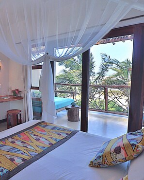 Chambre Deluxe, vue sur lâocĂ©an, en face de la plage | Literie de qualitĂ©, coffre-fort, dĂ©cor unique, accĂšs au Wi-Fi (inclus)