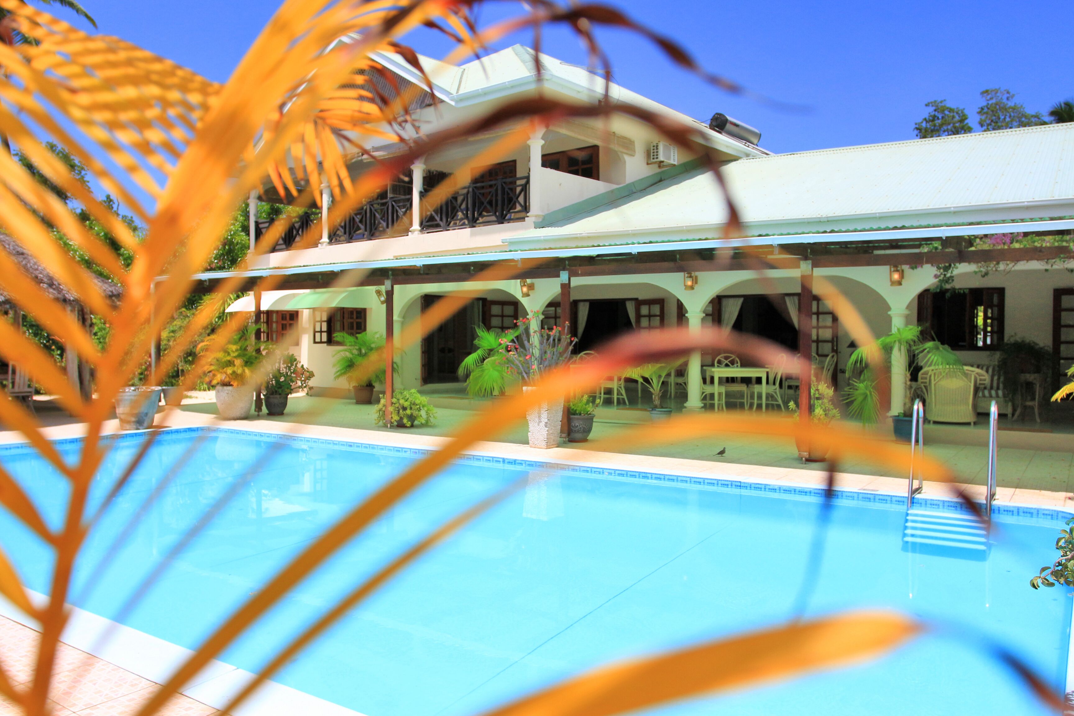 Photo - Villa De Cerf