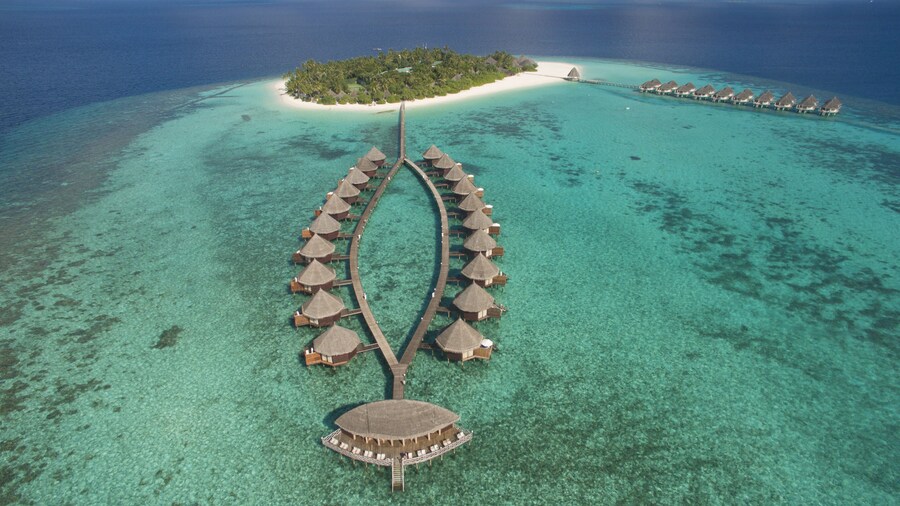 Angaga Island Resort & Spa