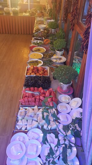 Dining - Grand Yayla Hotel (Cesme)