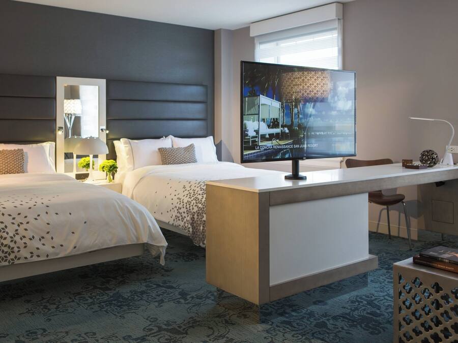 In-room safe, desk, laptop workspace, iron/ironing board